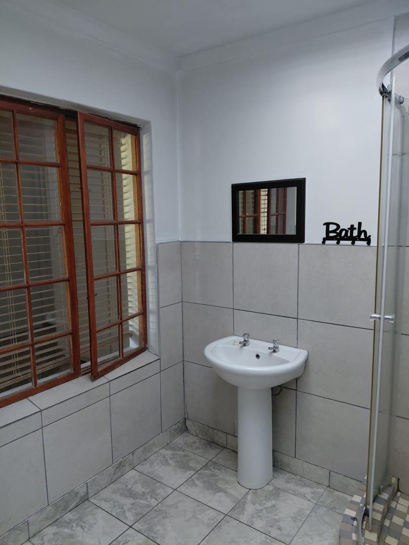 To Let 1 Bedroom Property for Rent in Joostenbergvlakte Western Cape